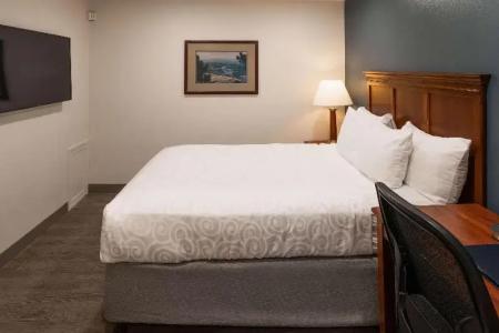 Best Western Plus Clocktower Inn - 142