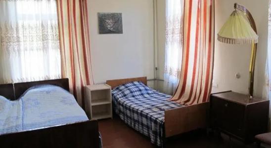 Lyova & Sons B&B - 3