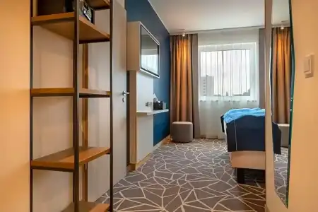Holiday Inn - the niu, Ridge Halle Central Station by IHG - 78