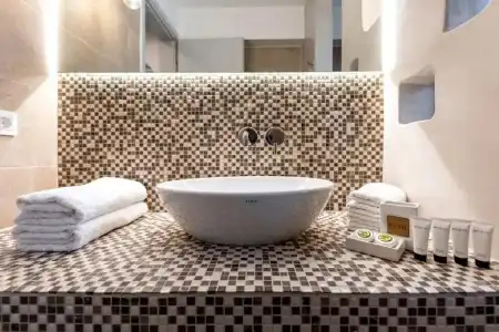 Alafropetra Luxury Suites - 32