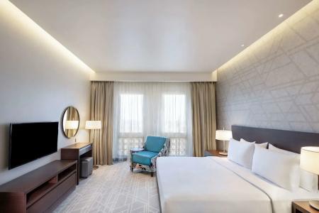 Hyatt Place Wasl District - 12
