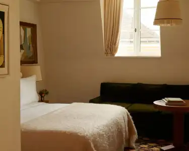 Château Voltaire - 6