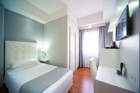 Relais Trevi 95 Boutique - 40