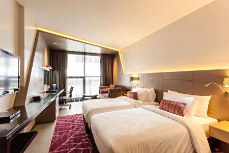 Hyatt Place Bangkok Sukhumvit 1 - 52