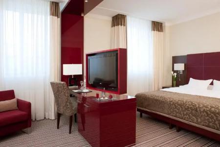 Steigenberger Graf Zeppelin - 68