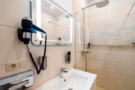 DORMERO Wilhelmshaven - 95