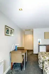 Airport Christchurch Motel - 13