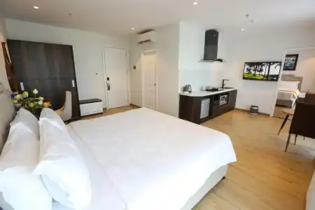 RHM Luxury And Suite - 83