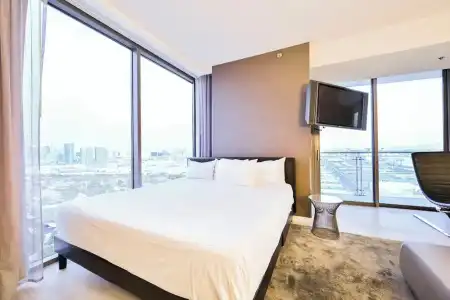 Beautiful Palms Place Suite - 300