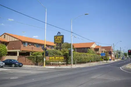 St Georges Motor Inn - 23