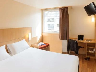 Ibis Lyon Gerland Rue Mérieux - 32