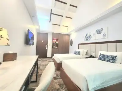 Santa Grand East Coast, a NuVe Group Collection - 51