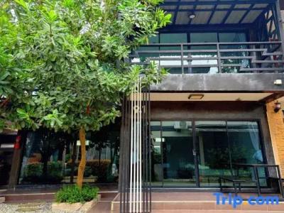 Natthapon Resort - 193