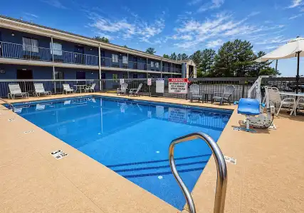 Quality Inn Augusta West Near Fort Gordon - 29