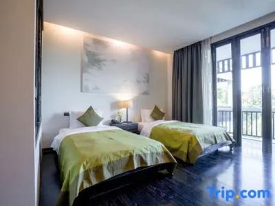 Aruntara Riverside Boutique - 119