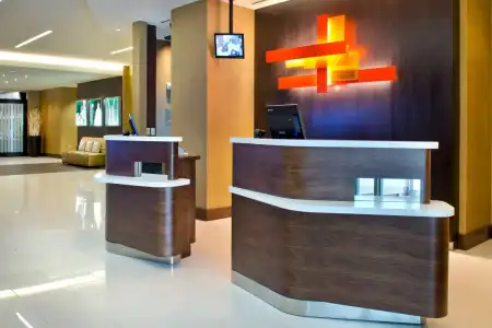 Courtyard by Marriott Washington, DC/Foggy Bottom - 1