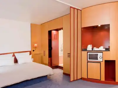 Novotel Suites Rouen Normandie - 3