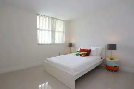 Pelican Residence at One Broadway - 3