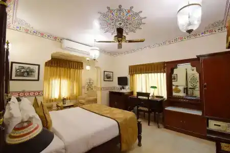 Umaid Bhawan - A Heritage Style Boutique - 94