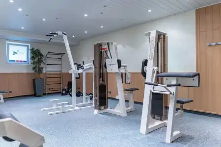 Gustav Stresemann Institut - 40