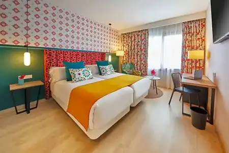 Hesperia Sevilla - 86
