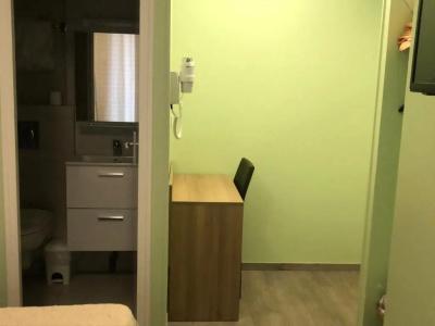Hôtel les Troenes - 69