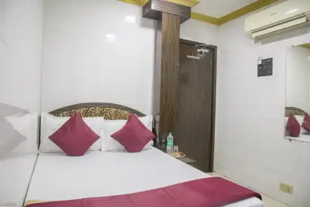 OYO 19353 Relax Guest House - 3