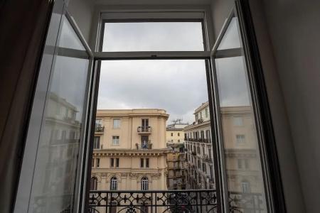 H. G. Boutique Toledo Napoli Centro - 118