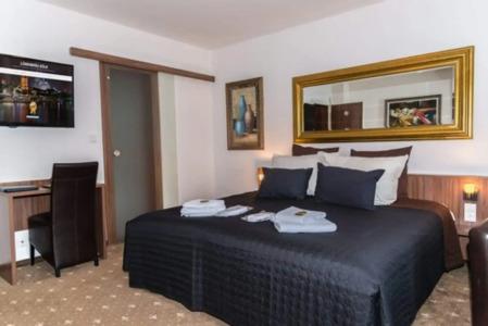 Und Restaurant Löwenbräu Köln - 4