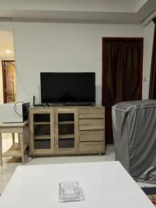 Mall Suites - 548