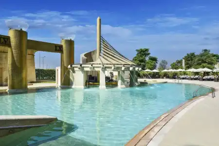 Raffles Dubai - 40