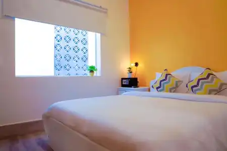 Glow Inn - 33