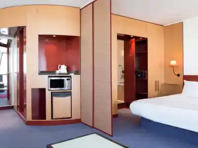 Novotel Suites Marseille Centre Euromed - 122