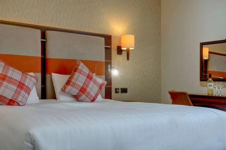 Best Western Plough & Harrow - 110