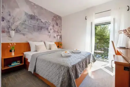 Newly Renovated Kastil - 106