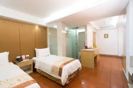 Empress HoChiMinh City - 128