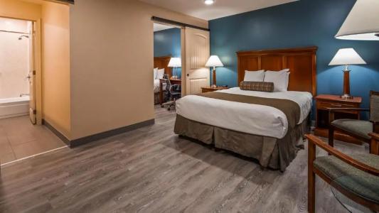 Best Western Plus Clocktower Inn - 160