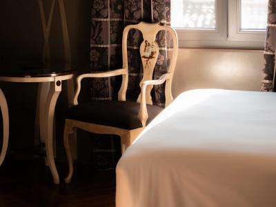The Glam Boutique & Apt - 60