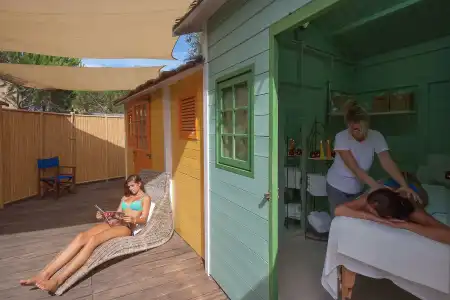 Canado Club Family Village - 30