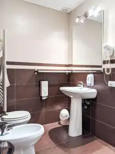 Isa Fiumicino Airport Residence - 13