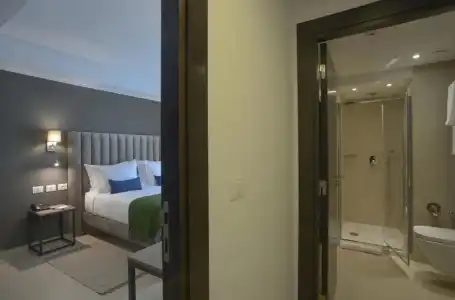 Maia Suites - 60