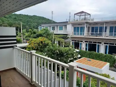 At Koh Larn Resort - 107