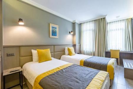 Seraglio & Suites - 69