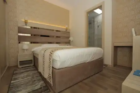 Capital Tirana Bruçi - 40