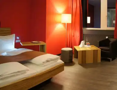 AMH Airport-Messe-Hotel - 104
