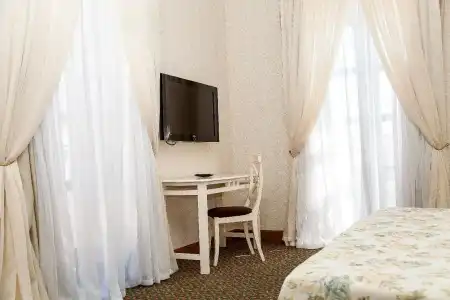 Optima Collection Kamianets-Podilskyi - 5