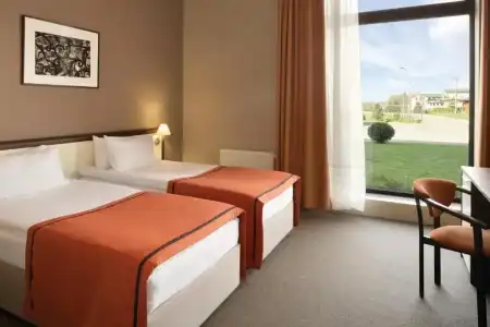 Ramada by Wyndham Lviv - 21