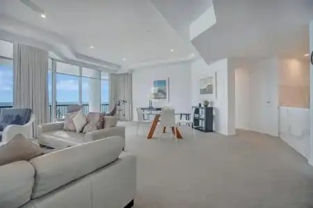 Oceana on Broadbeach - 56