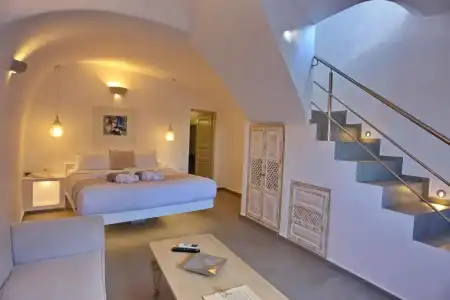 Oia Mare Villas - 92