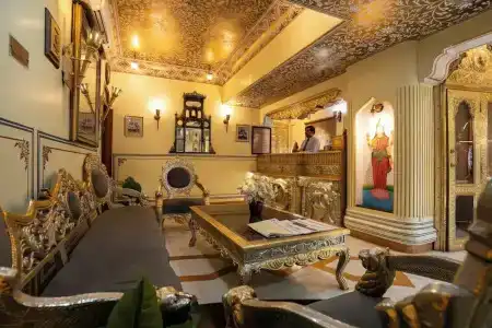 Umaid Bhawan - A Heritage Style Boutique - 12